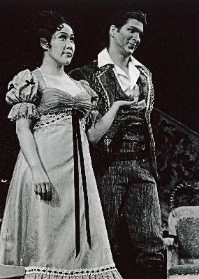 Shigemi Matsumoto as Rosina in The Barber of Seville (San Francisco Opera) (with Alan Titus)